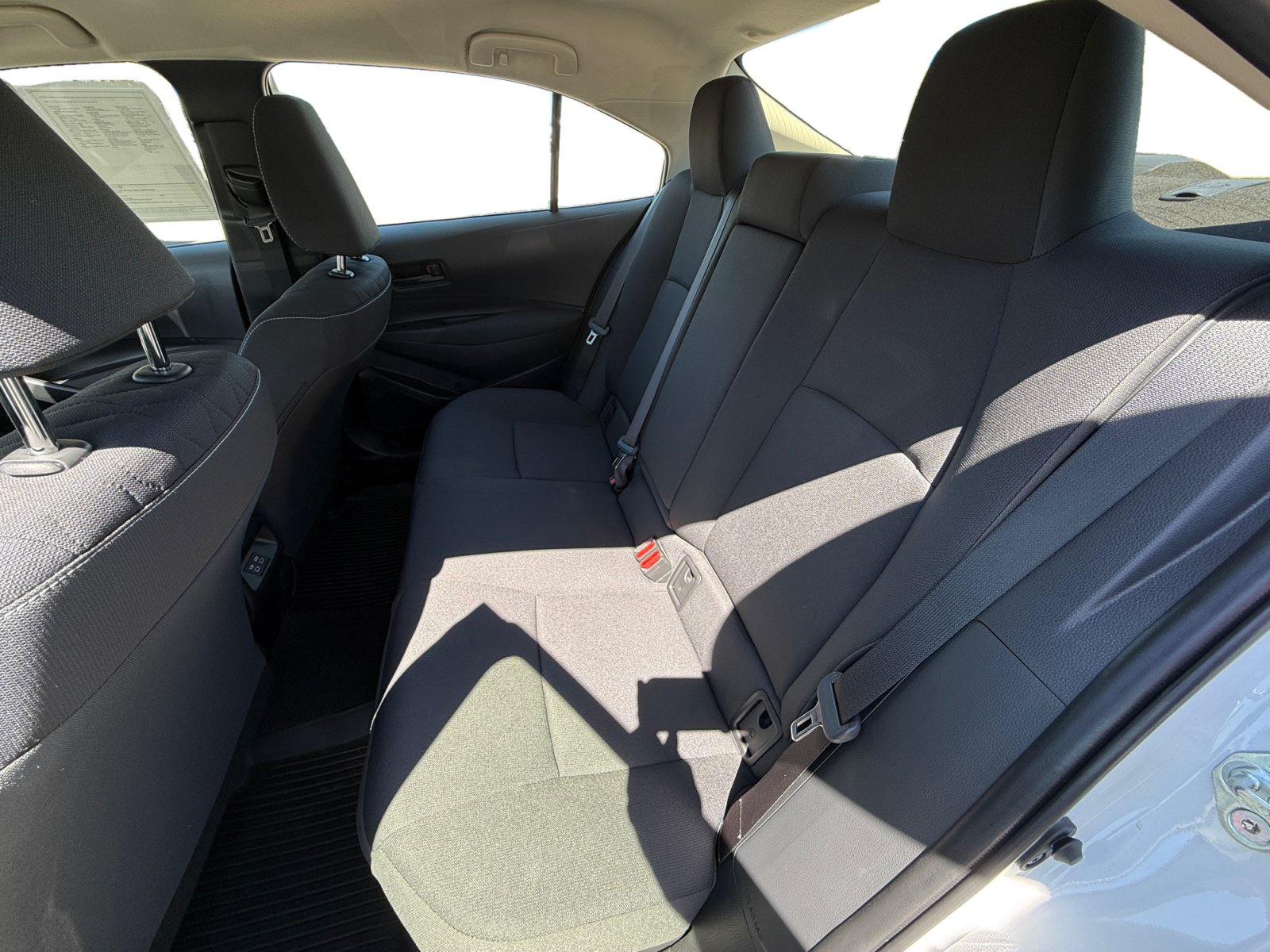 Used 2024 Toyota Corolla LE FWD image 16