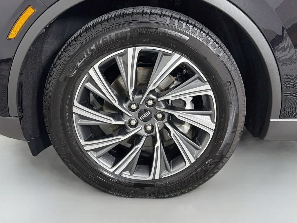 Used 2026 Lincoln Aviator 2WD image 32