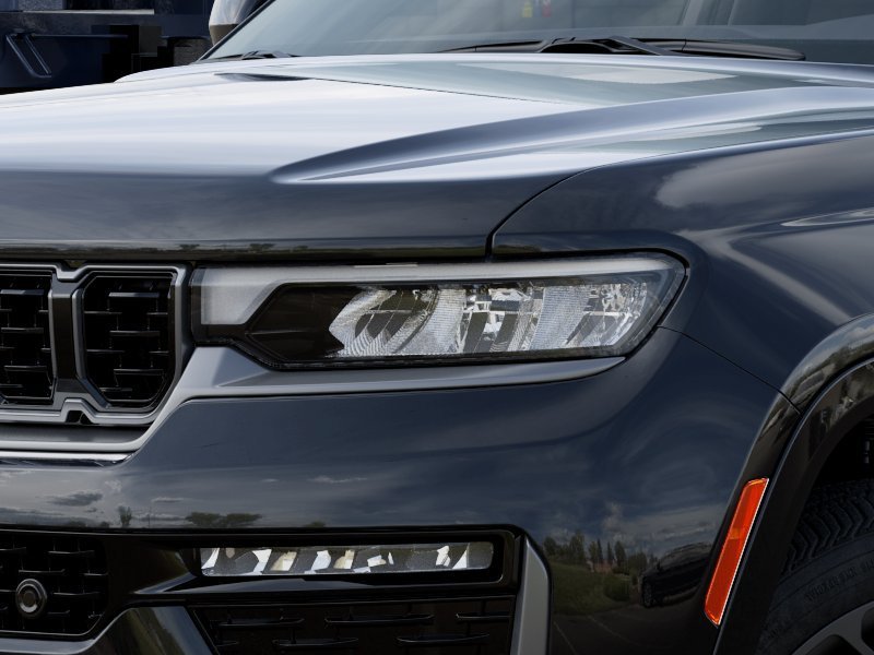 New 2027 Jeep Grand Cherokee L Summit AWD/4WD image 6