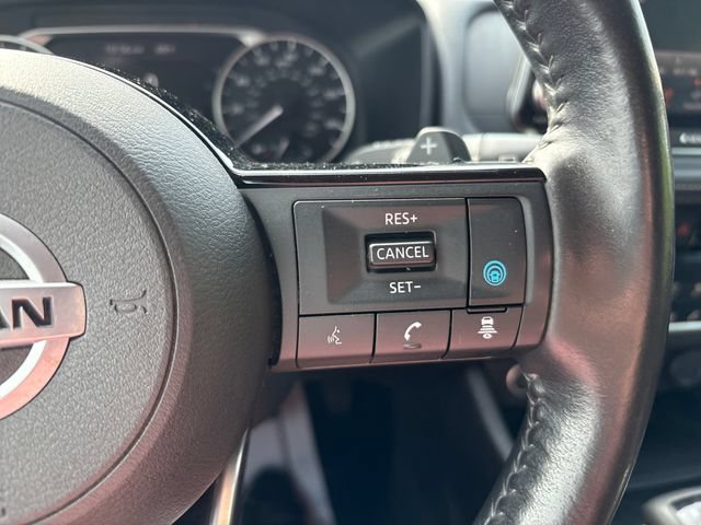 Used 2021 Nissan Rogue SV AWD/4WD image 12