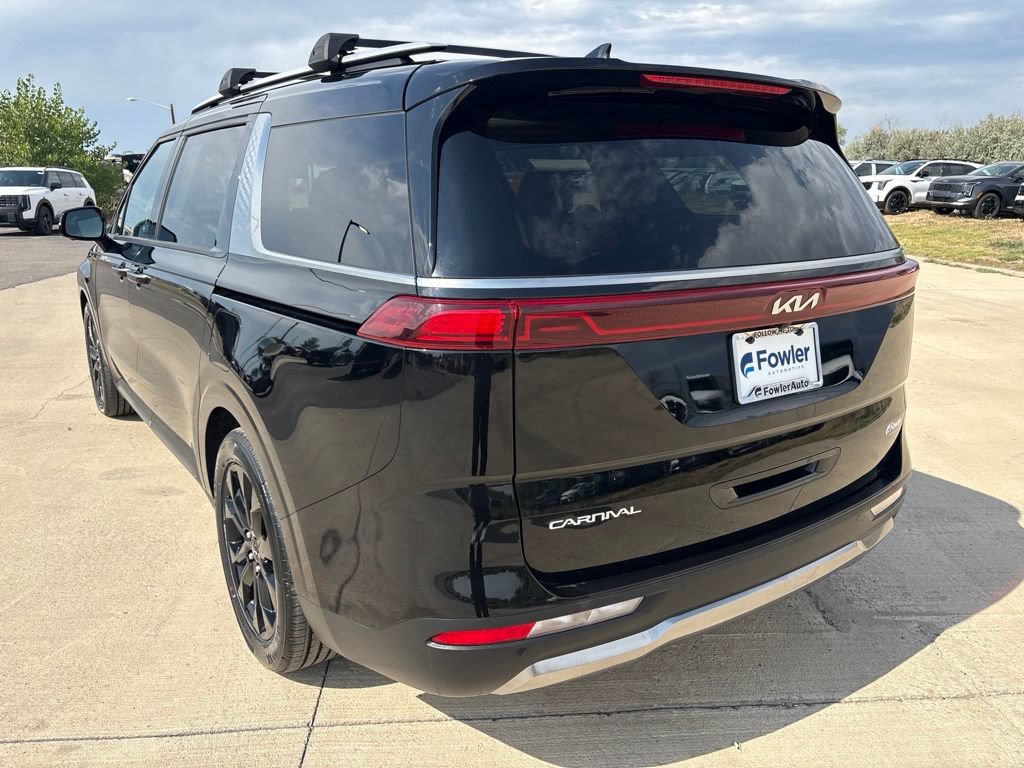 Certified 2024 Kia Carnival SX Prestige FWD image 3
