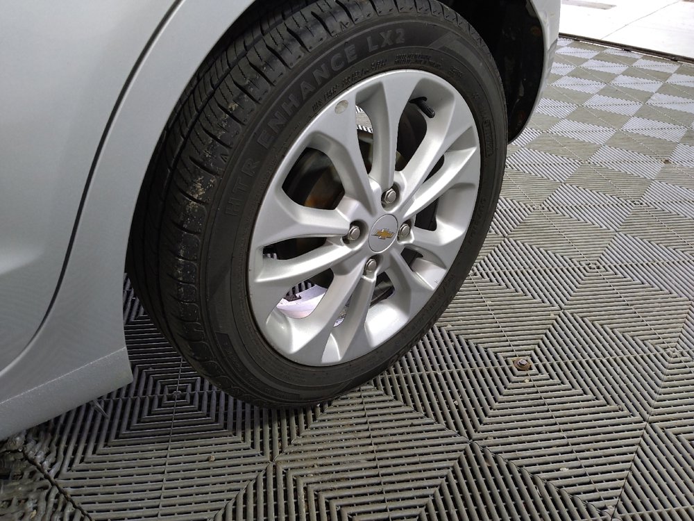 Used 2022 Chevrolet Spark LT FWD image 31