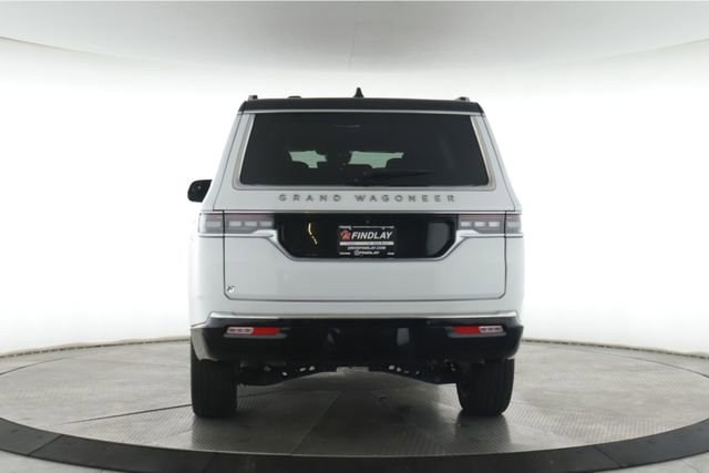 Used 2025 Jeep Grand Wagoneer Series III w/ Rear Seat Video Group 1 AWD/4WD image 11
