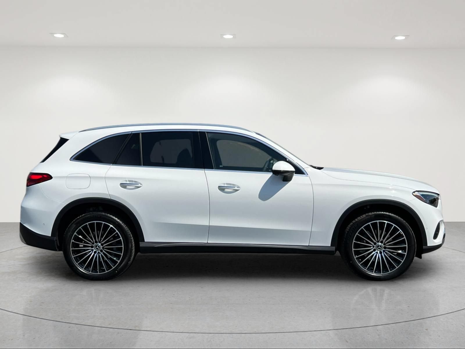New 2026 Mercedes-Benz GLC 300 4MATIC image 6