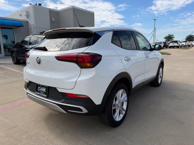 Used 2023 Buick Encore GX Preferred w/ Cold Weather Comfort Package AWD/4WD image 3