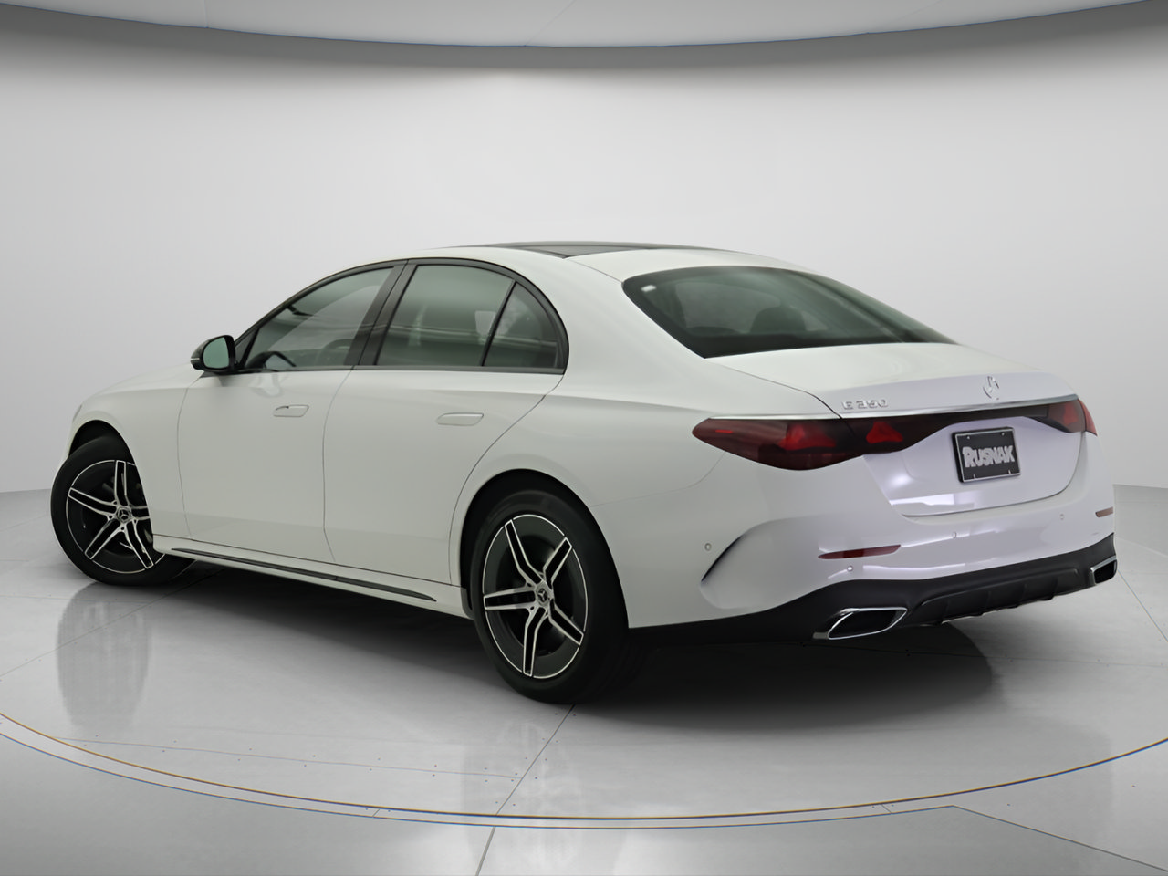 New 2026 Mercedes-Benz E 350 Sedan image 2
