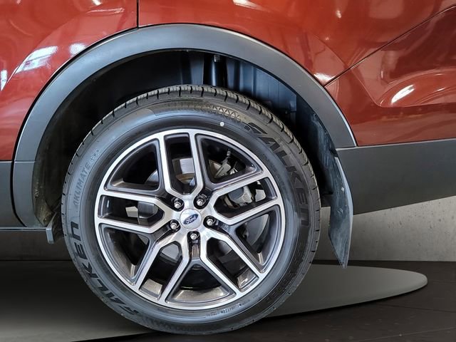 Used 2016 Ford Explorer Sport AWD/4WD image 30
