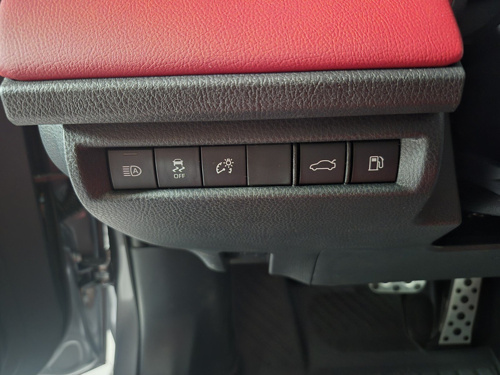 New 2026 Toyota Camry XSE FWD image 17