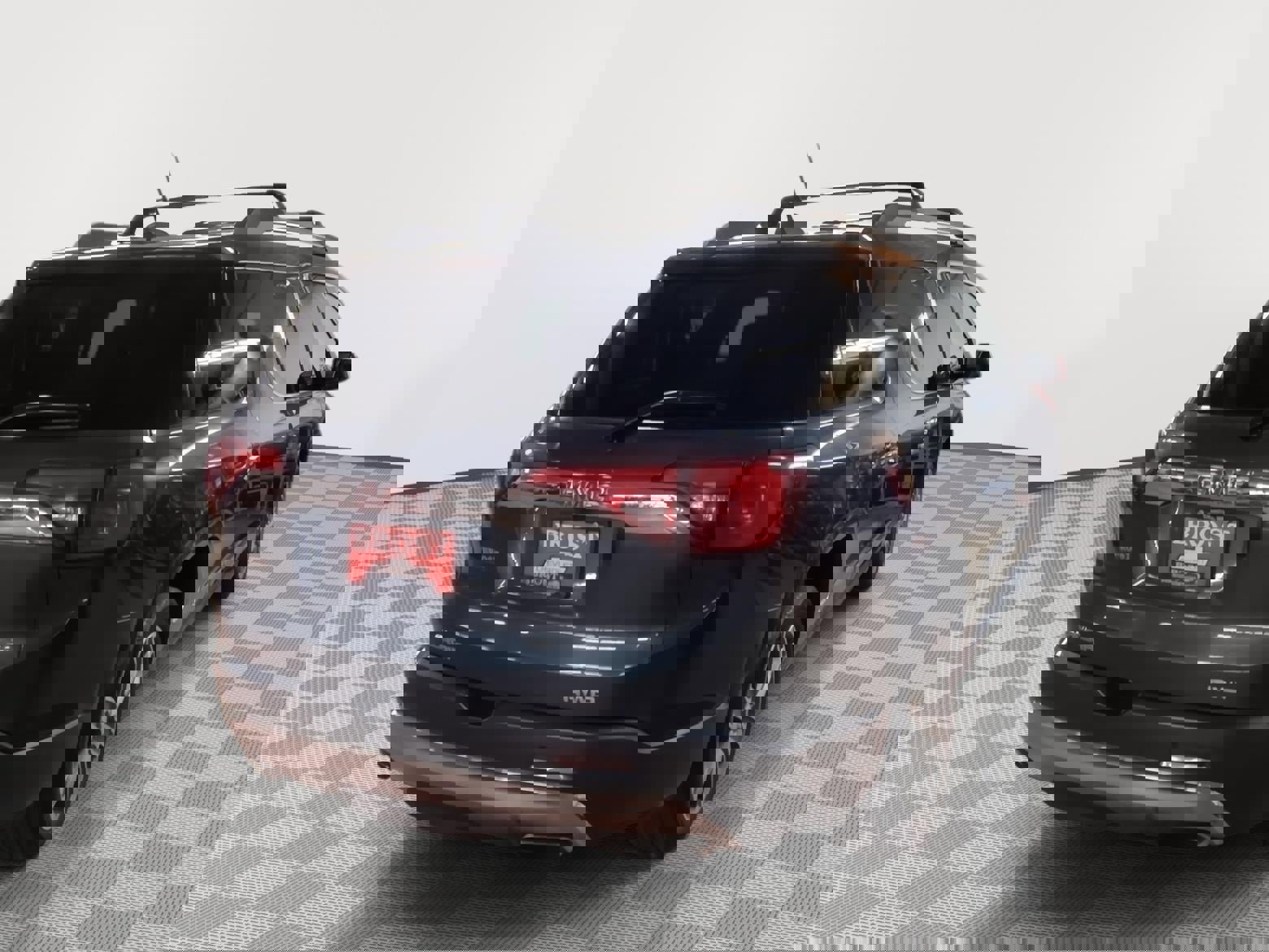 Used 2019 GMC Acadia Denali w/ Technology Package image 5