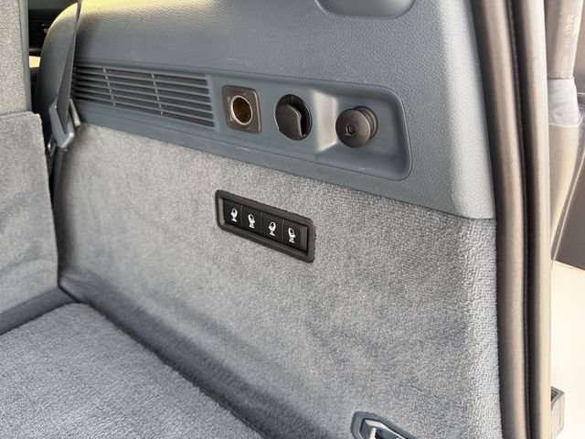 Used 2022 Jeep Grand Wagoneer Series III AWD/4WD image 16