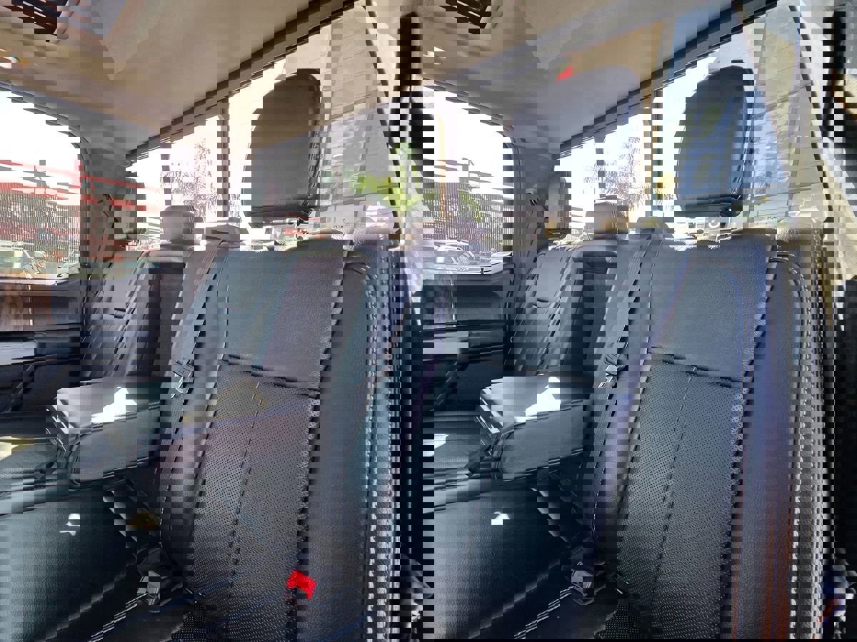 Used 2019 Ford F150 Lariat image 26