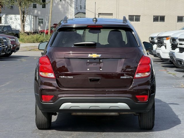 Used 2022 Chevrolet Trax LT w/ Premium Seat Package image 6