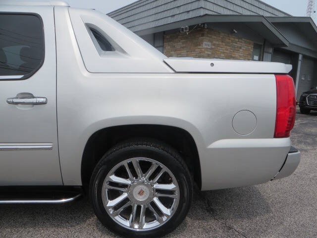 Used 2013 Cadillac Escalade EXT Luxury AWD/4WD image 47
