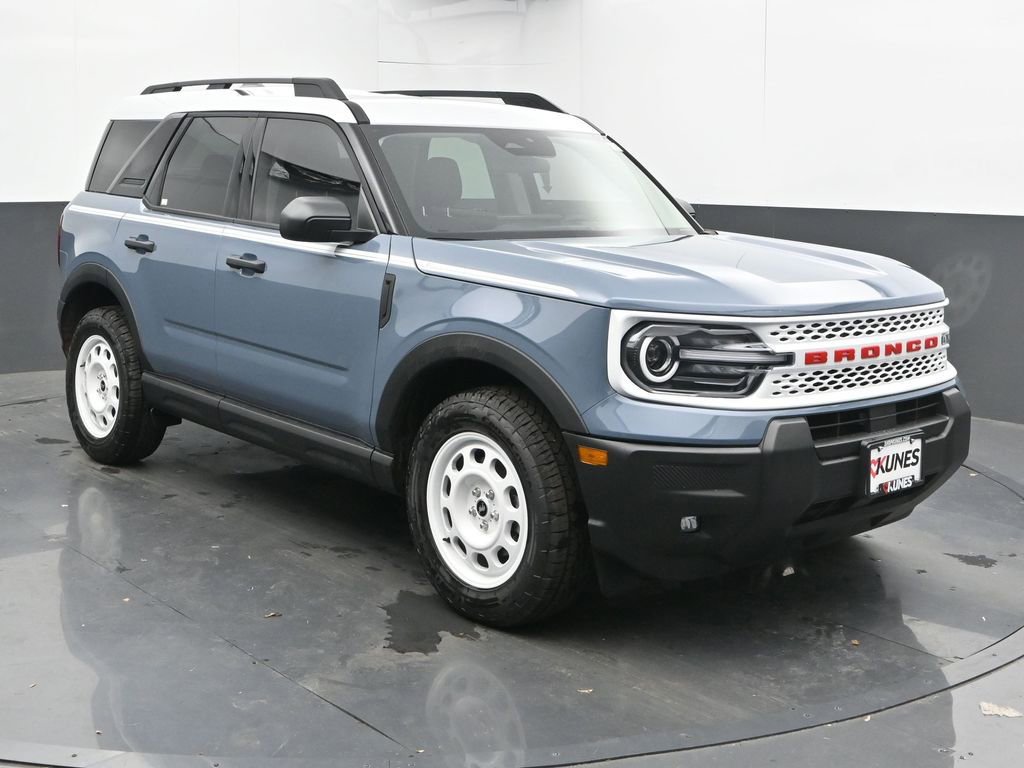 New 2025 Ford Bronco Sport Heritage w/ Convenience Package AWD/4WD image 2