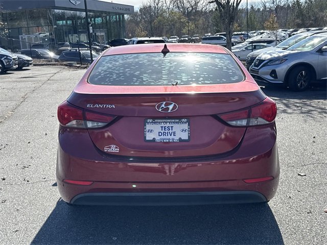 Used 2015 Hyundai Elantra SE w/ Option Group 02 image 6