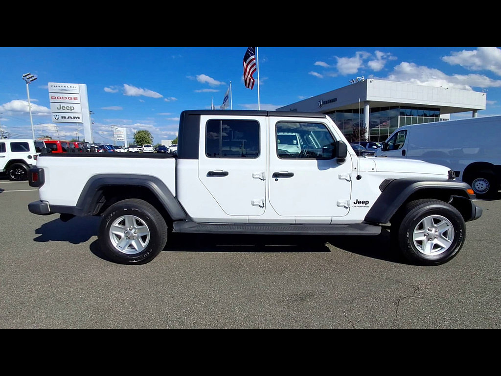 Used 2020 Jeep Gladiator Sport w/ Quick Order Package 24S AWD/4WD image 9