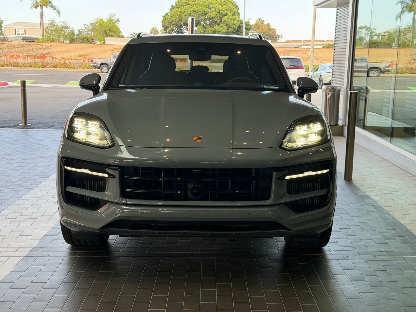 Certified 2025 Porsche Cayenne GTS AWD/4WD image 20