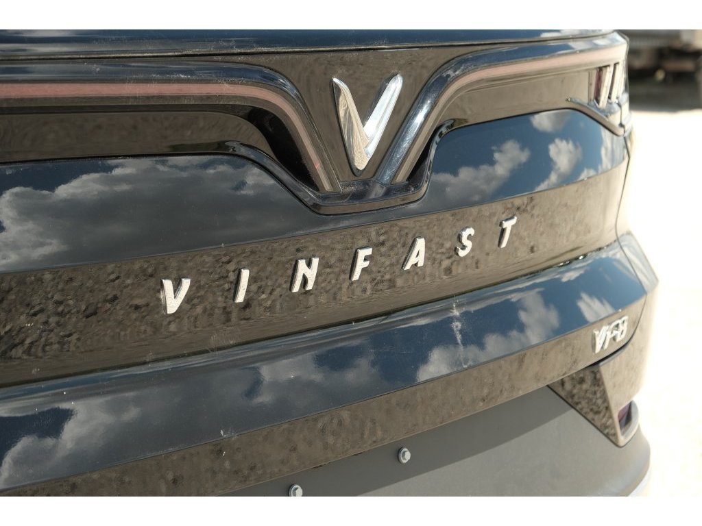 Used 2024 VinFast VF 8 Plus AWD/4WD image 13