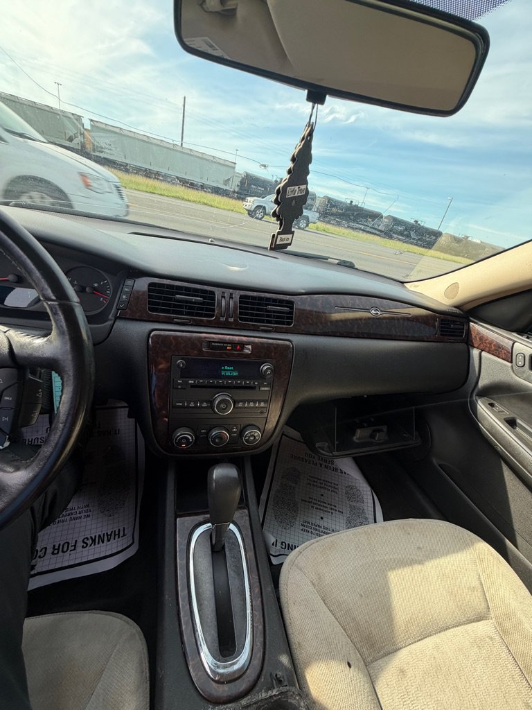 Used 2006 Chevrolet Express 3500 RWD image 35