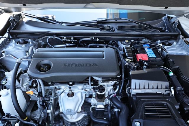 Used 2025 Honda Civic Sport image 29