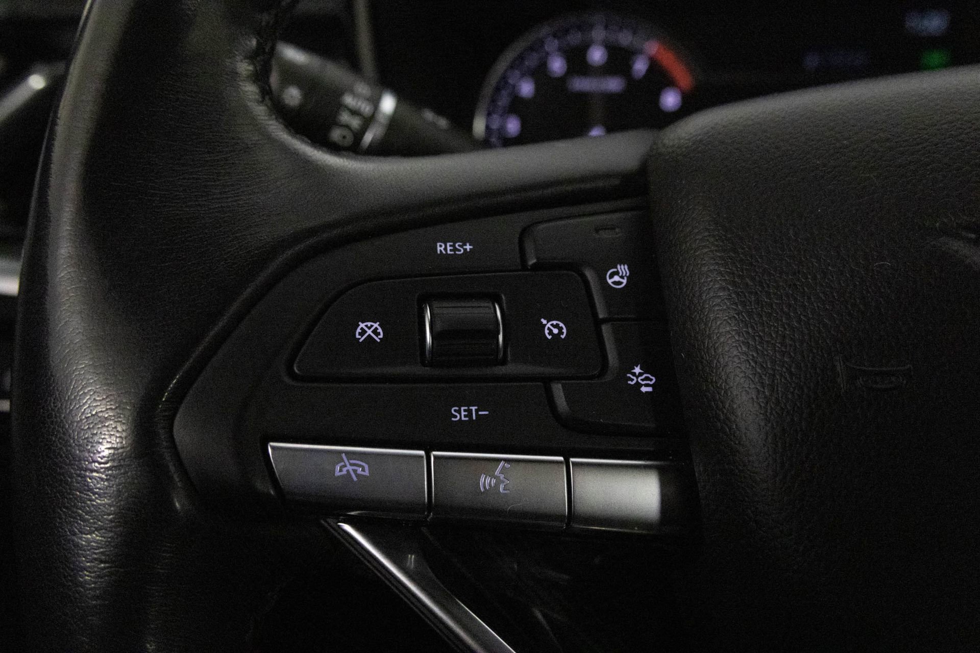 Used 2021 Cadillac XT6 Premium Luxury image 30