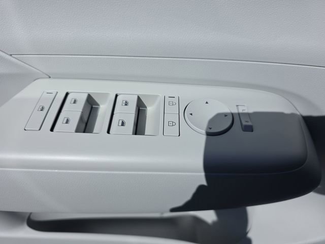 Used 2024 Hyundai Kona SEL image 38