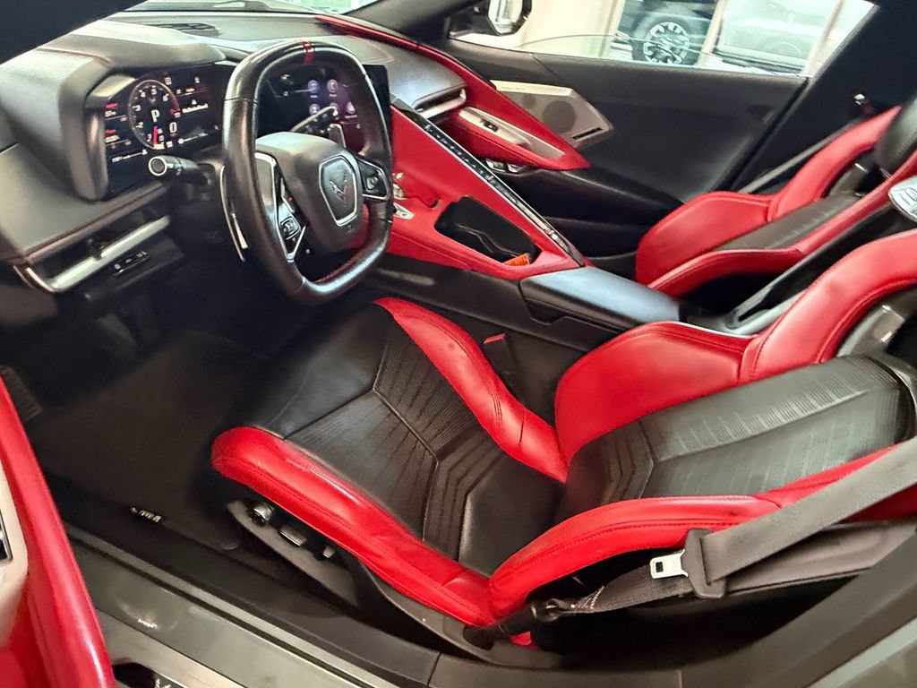 Used 2022 Chevrolet Corvette Stingray Preferred Conv w/ Z51 Performance Package RWD image 11