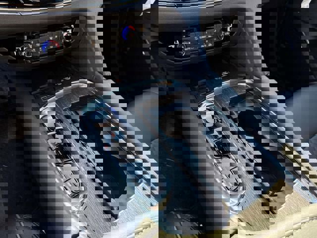 New 2024 Buick Enclave Avenir w/ Avenir Technology Package image 17