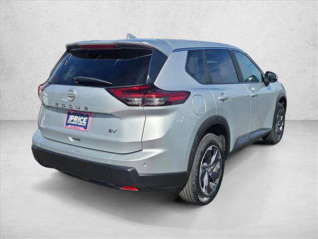 Used 2024 Nissan Rogue SV image 5