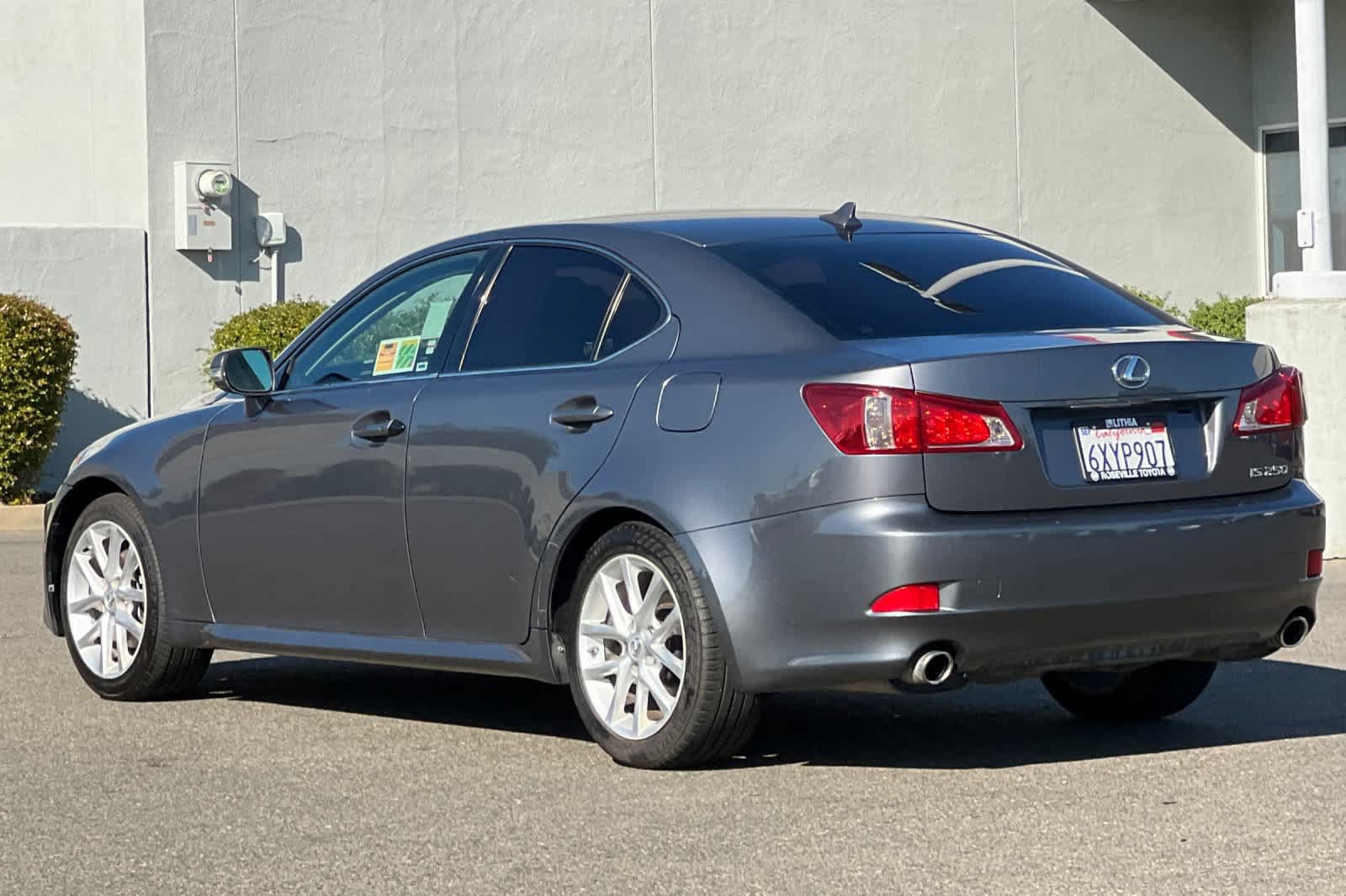 Used 2012 Lexus IS 250 w/ Premium Pkg Value Edition RWD image 7