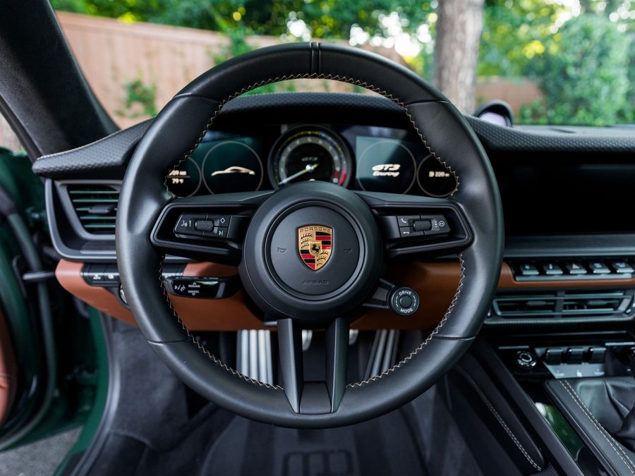Used 2022 Porsche 911 GT3 RWD image 16
