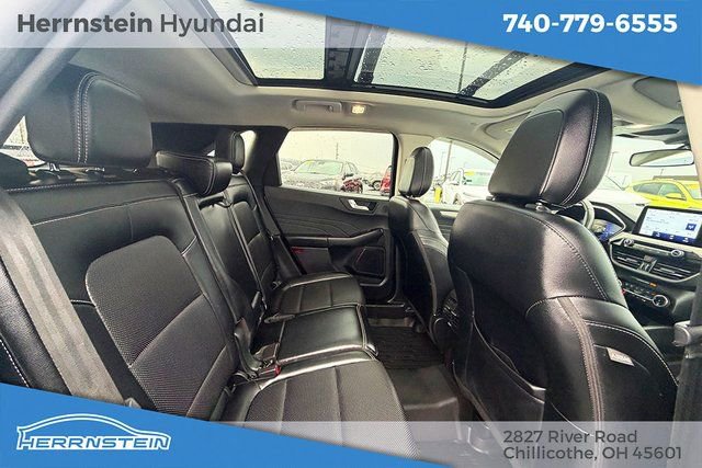 Used 2022 Ford Escape SEL w/ Technology Package image 26