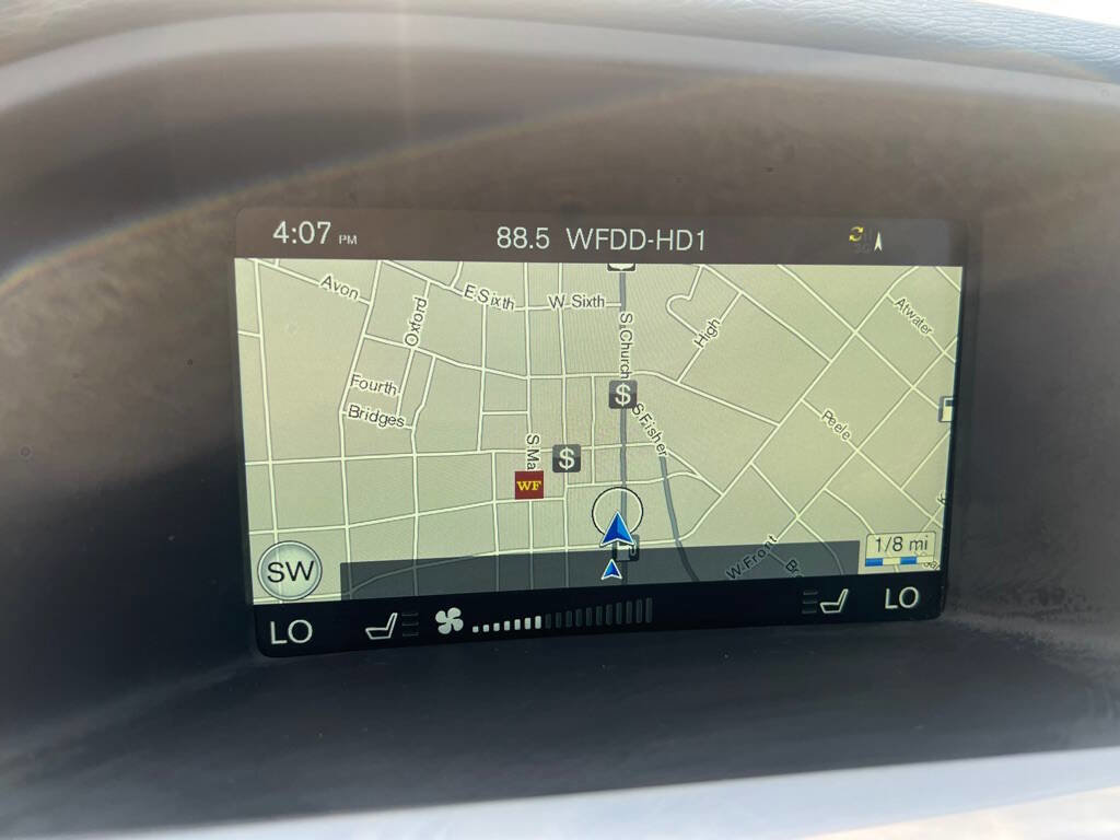 Used 2017 Volvo V60 T5 Premier w/ Convenience Package image 20