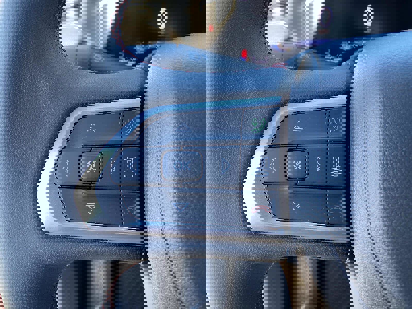 Certified 2025 Jeep Compass Trailhawk w/ Trailhawk Elite Group image 20