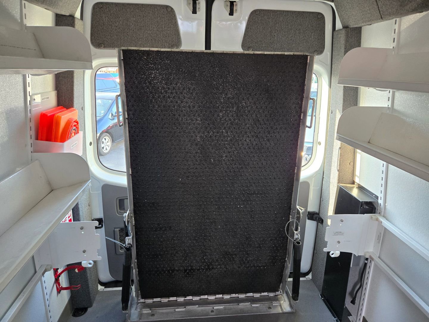 Used 2010 Mercedes-Benz Sprinter 3500 image 12