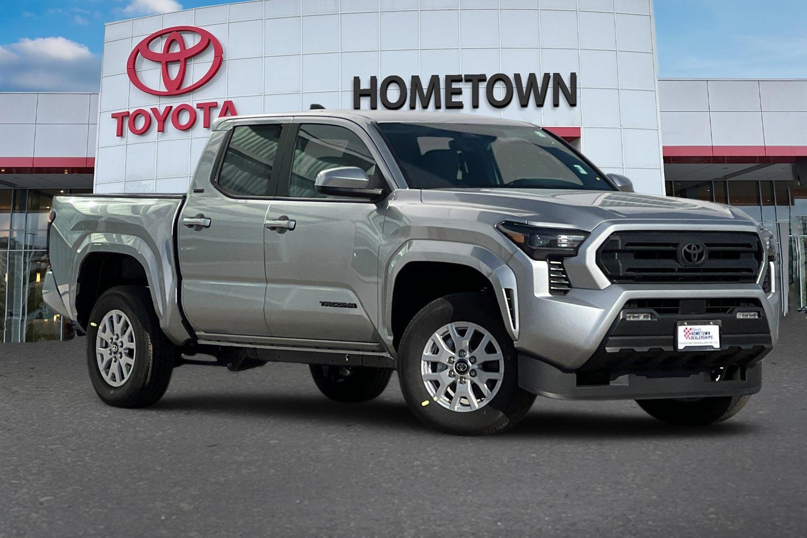 New 2026 Toyota Tacoma SR5 image 2