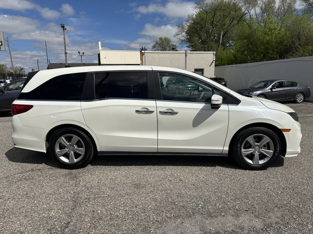 Used 2018 Honda Odyssey EX-L image 8