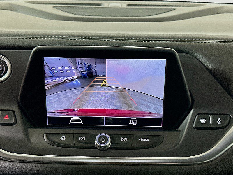 Used 2022 Chevrolet Blazer LT AWD/4WD image 15