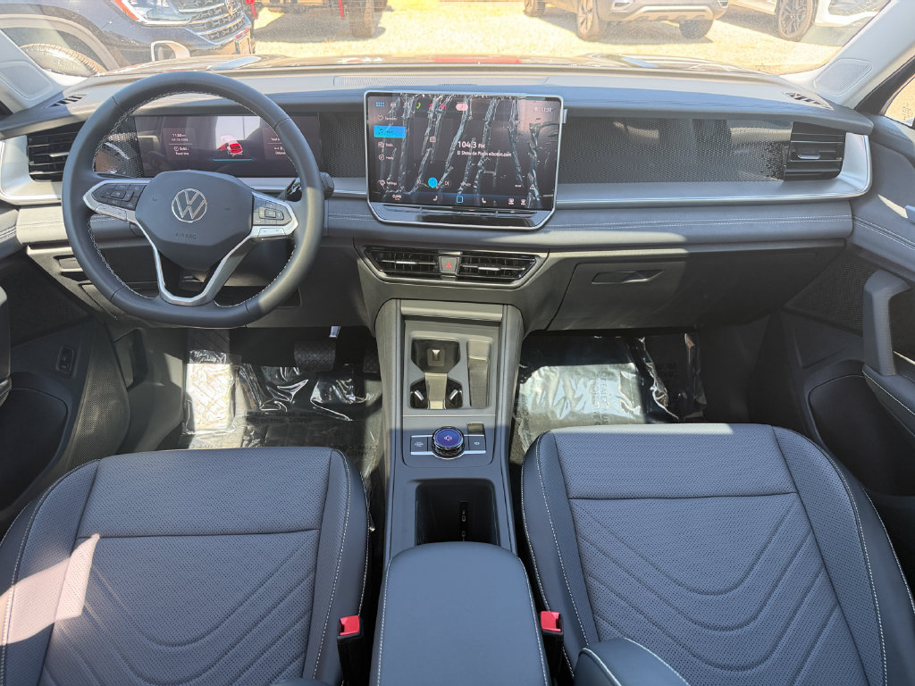 New 2026 Volkswagen Tiguan SE AWD/4WD image 25
