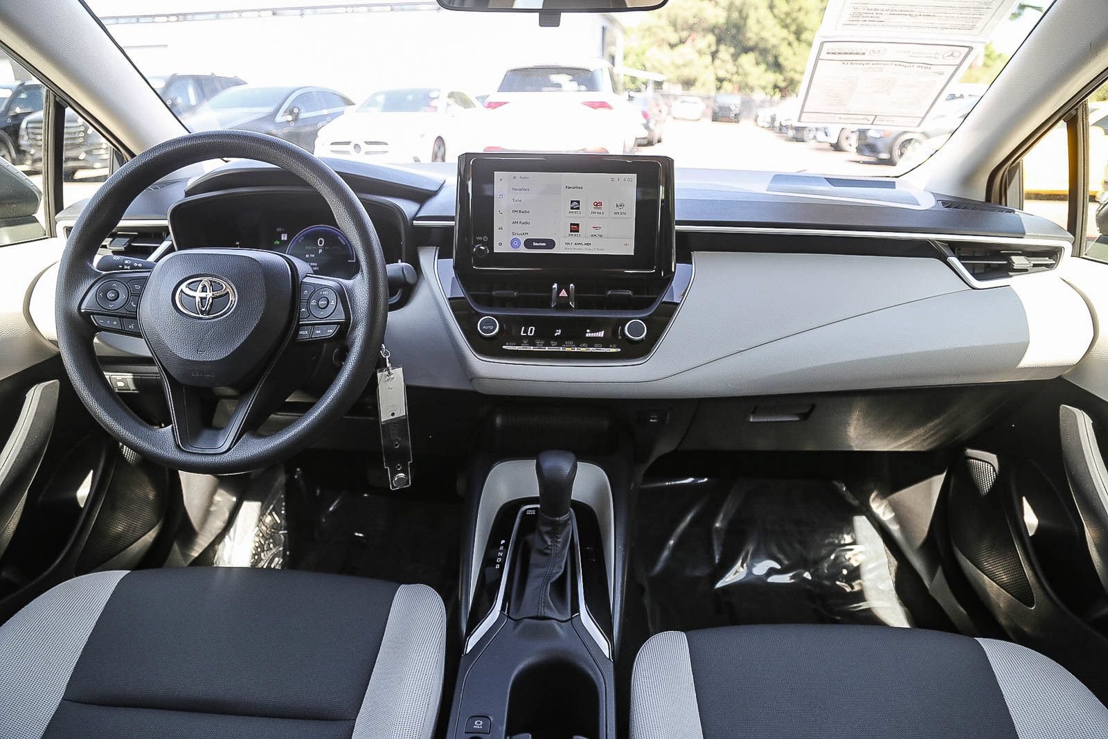 Used 2026 Toyota Corolla LE FWD image 10