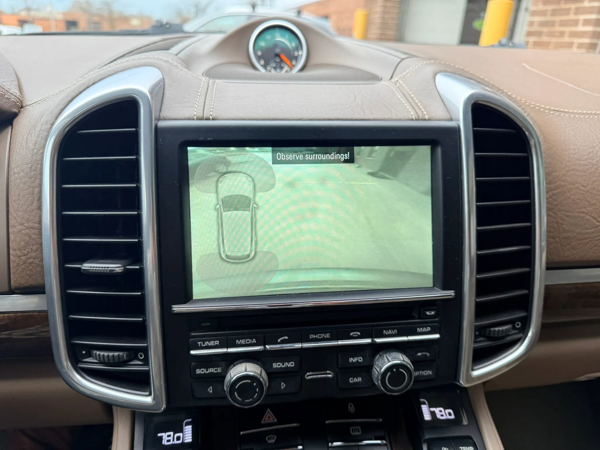 Used 2013 Porsche Cayenne S image 11