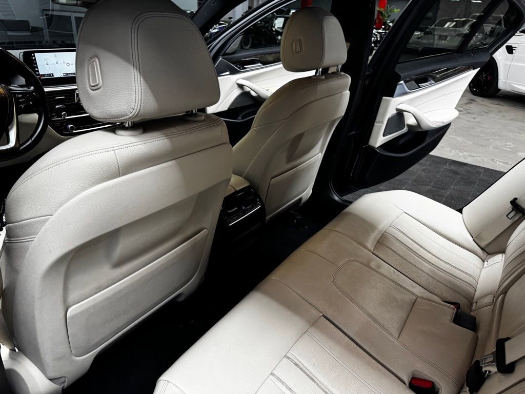 Used 2017 BMW 540i image 42