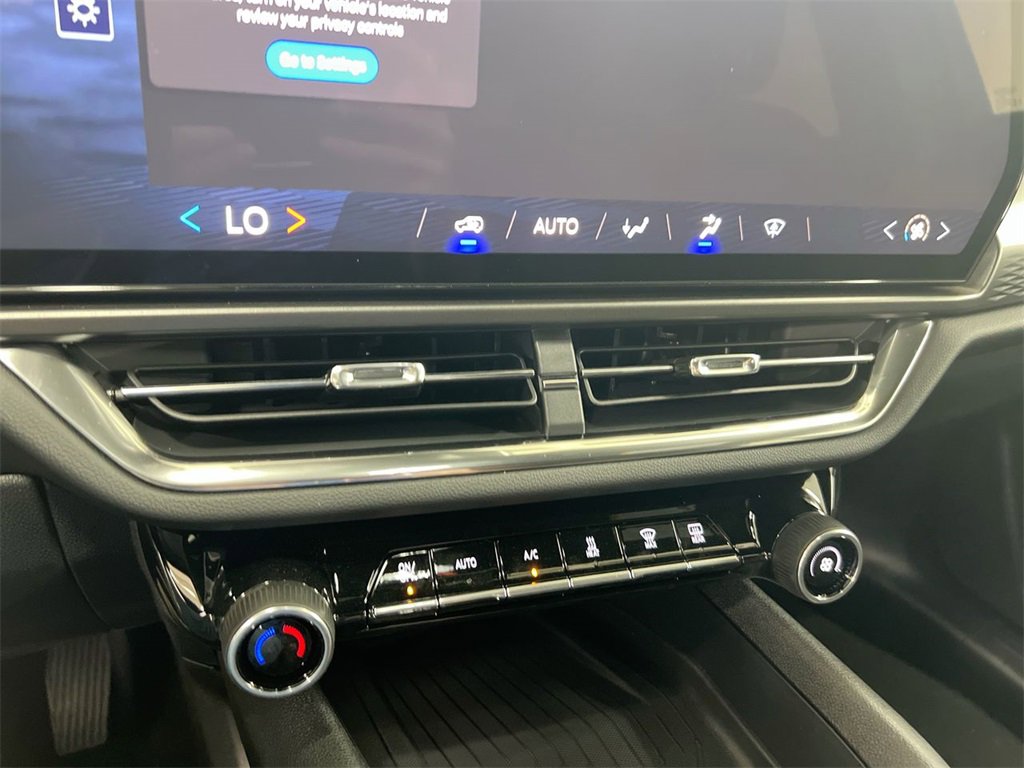 New 2026 Chevrolet Equinox EV LT image 16