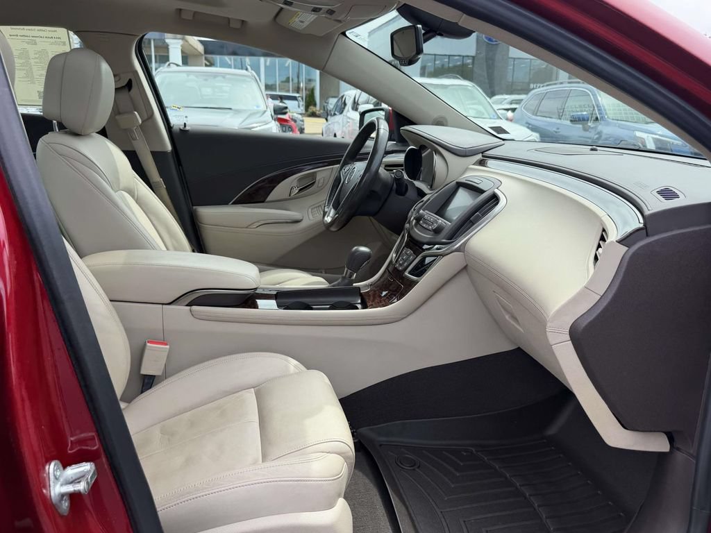Used 2014 Buick LaCrosse Leather FWD image 12
