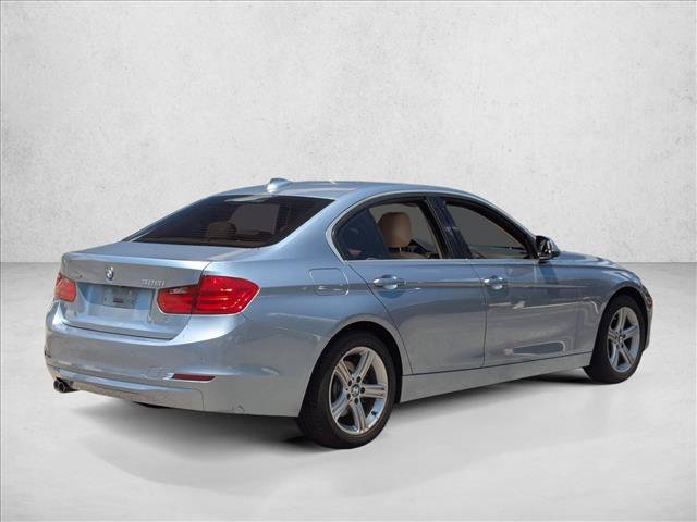 Used 2015 BMW 328i xDrive Sedan AWD/4WD image 5