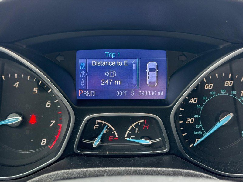 Used 2013 Ford Focus SE w/ SE Winter Pkg image 22