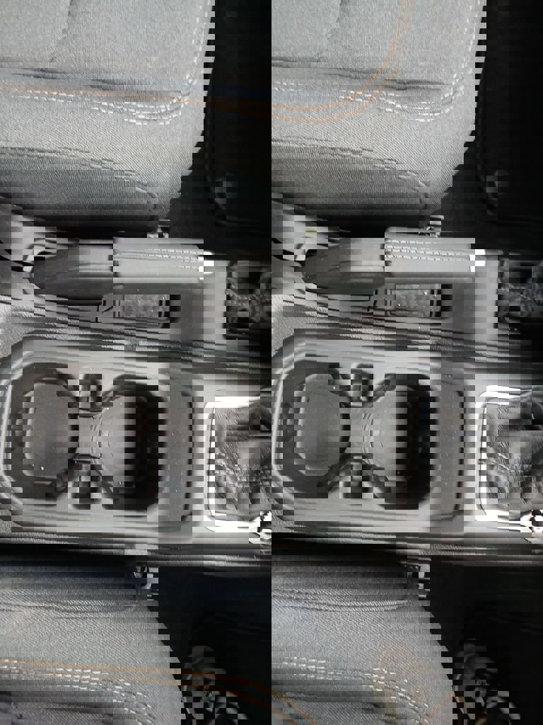 New 2026 Jeep Wrangler Unlimited Sport image 19