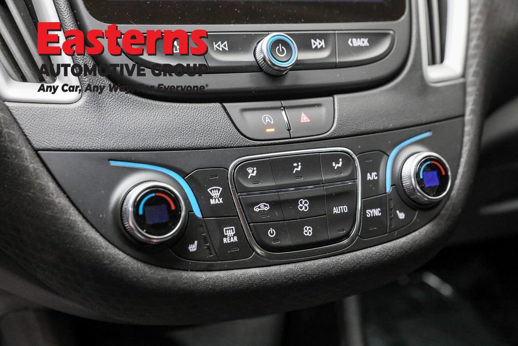 Used 2024 Chevrolet Malibu LT image 32