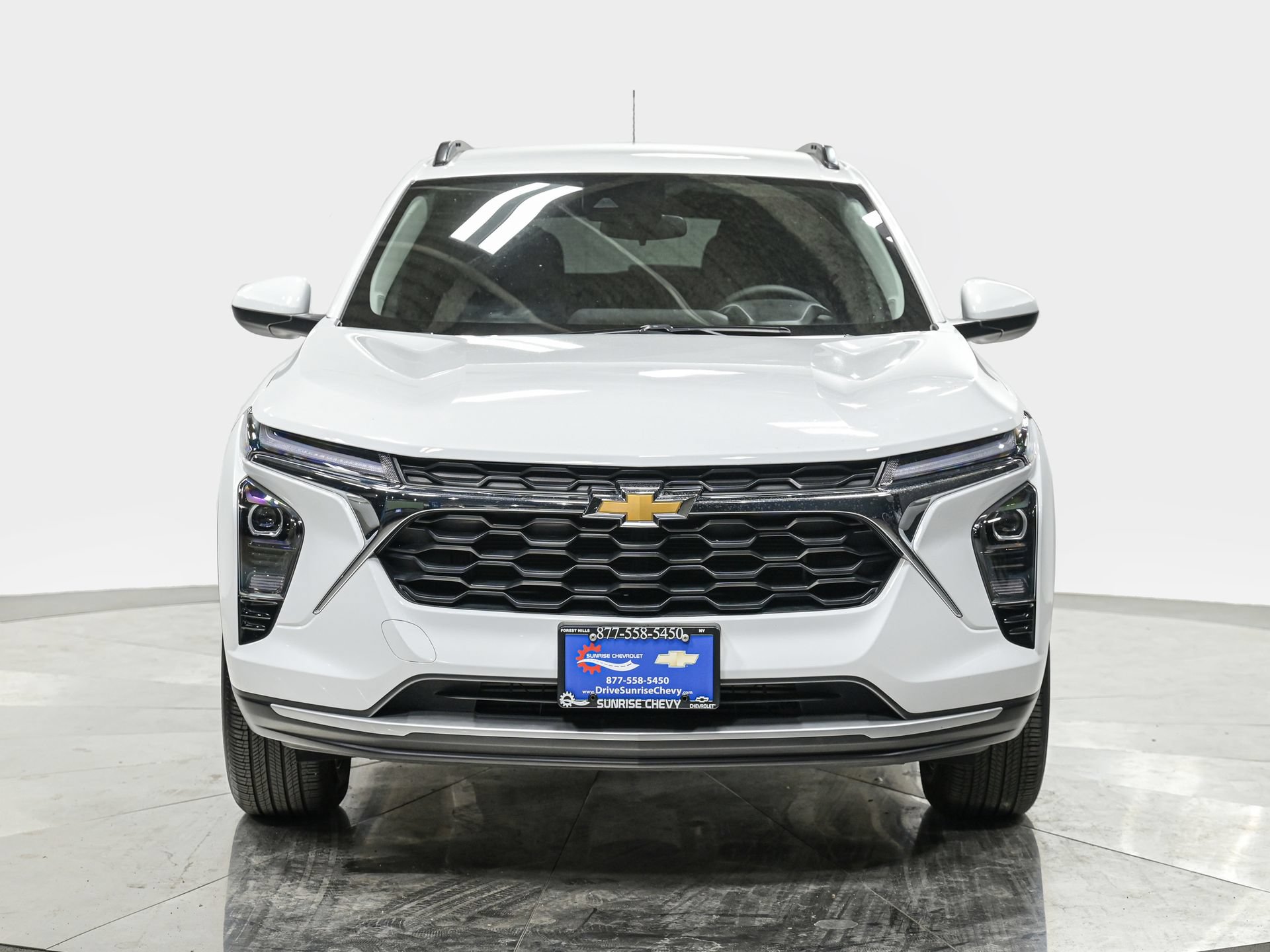 Used 2025 Chevrolet Trax LT w/ Driver Confidence Package FWD image 12
