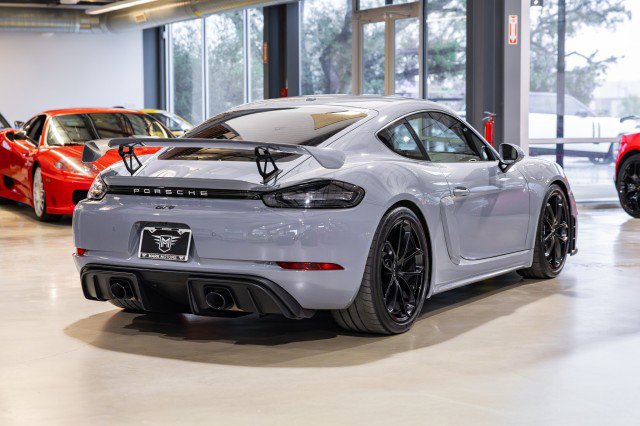 Used 2023 Porsche 718 Cayman GT4 w/ Chrono Package image 7